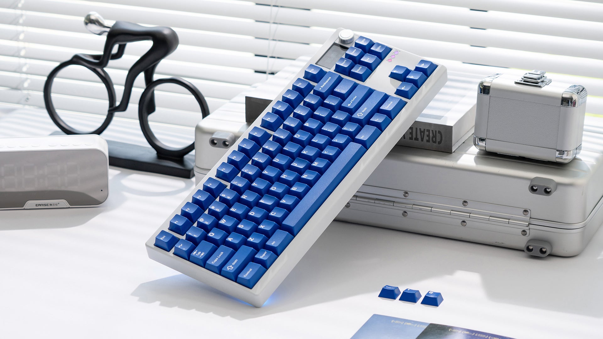ZOOM TKL DYNA E-White