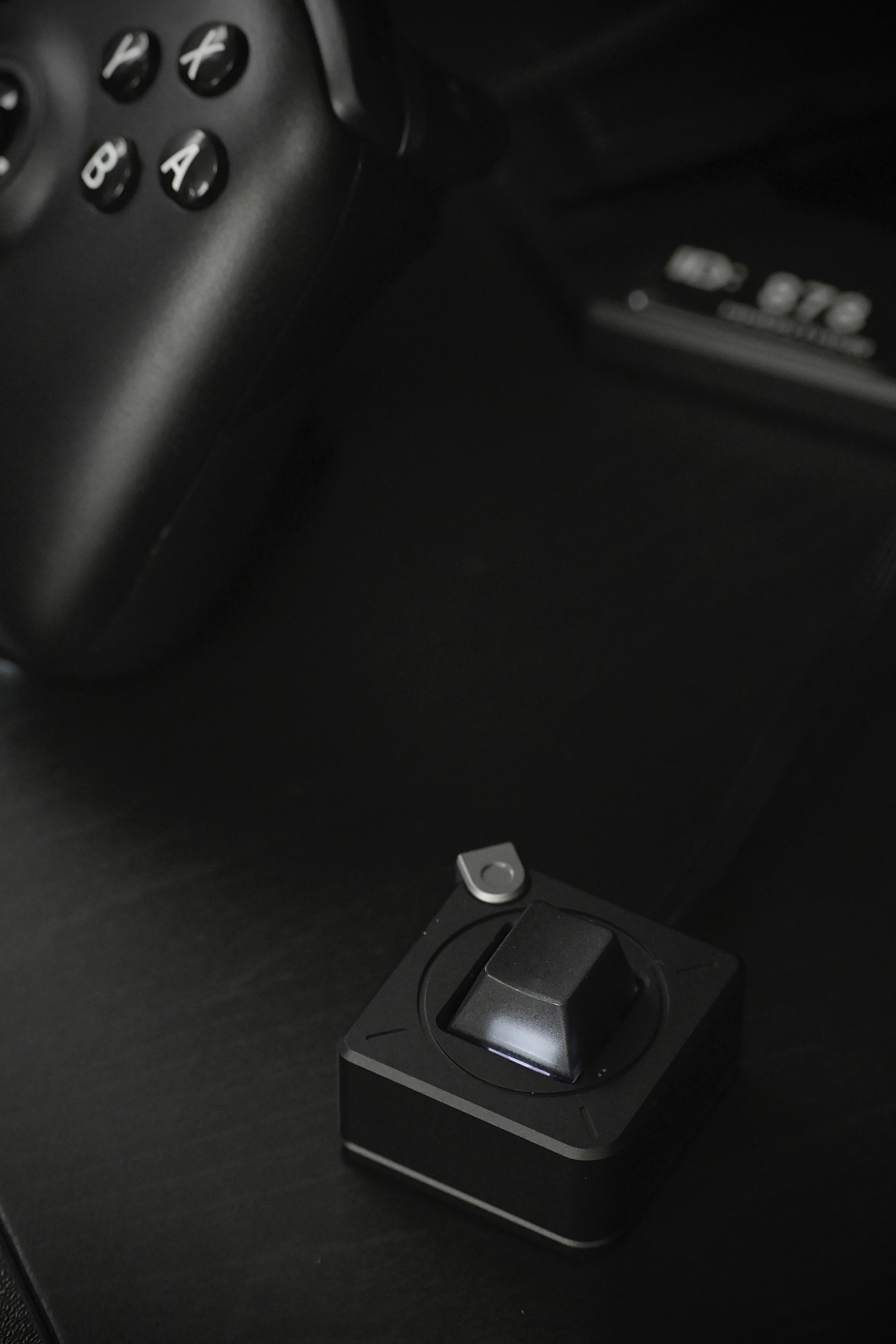 M-Switch Button X My studio