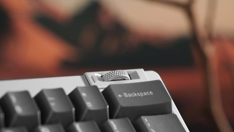 [GB]Zoom64 Liquid Silver